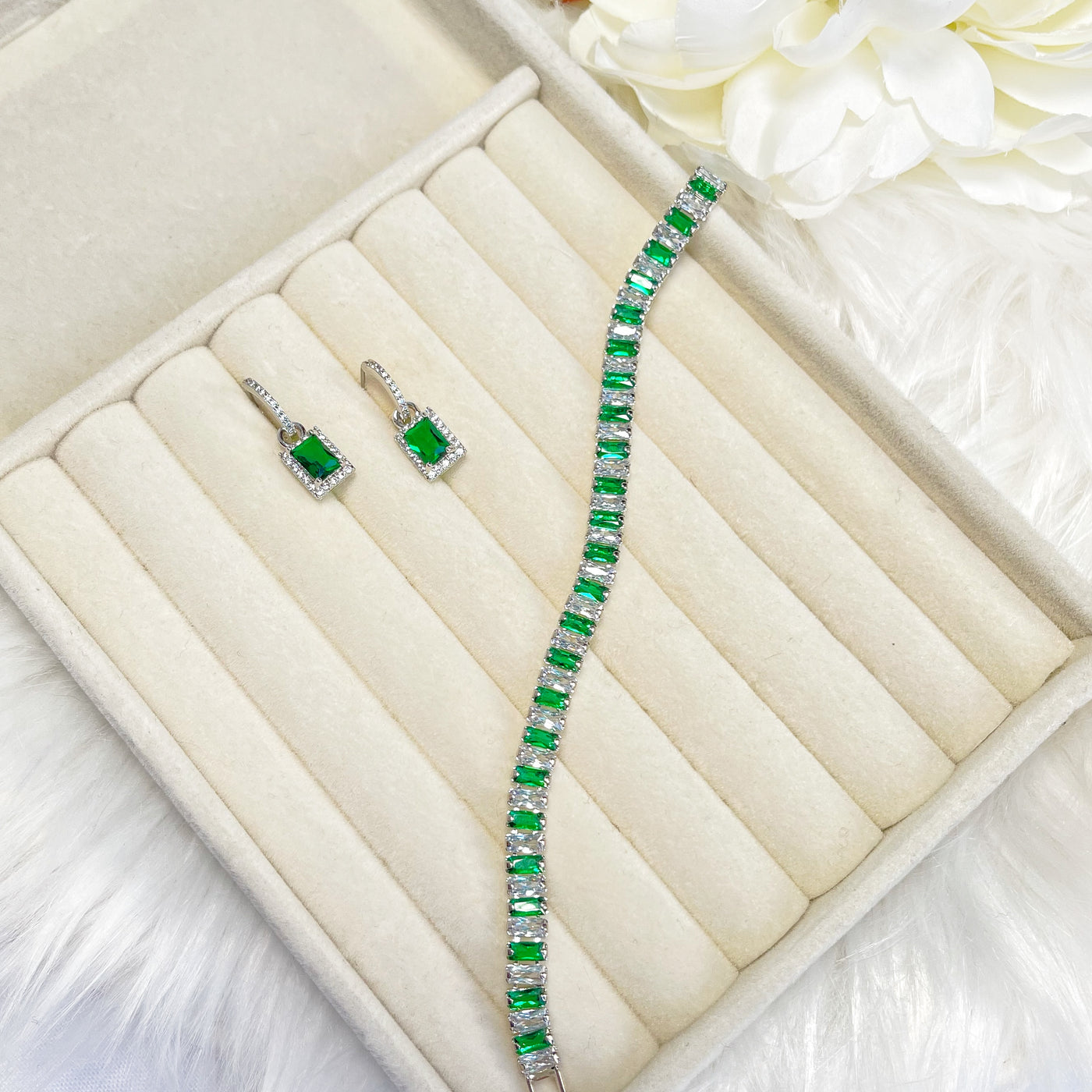 MARIA Green & Clear Bracelet