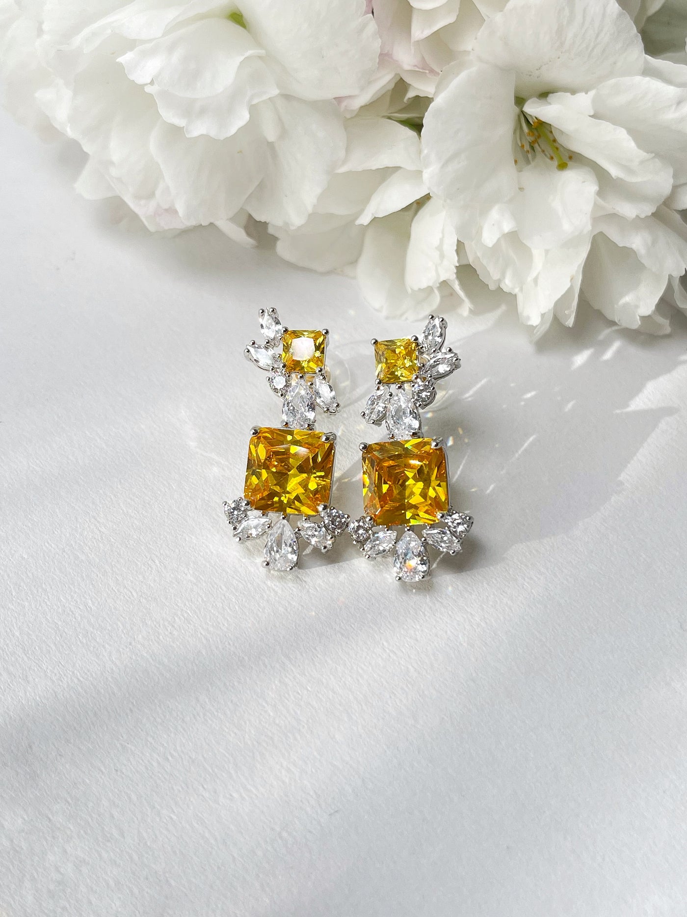 NICOLE Amber Earrings