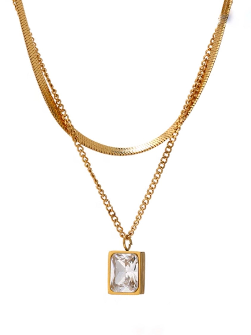 Laila Clear Necklace