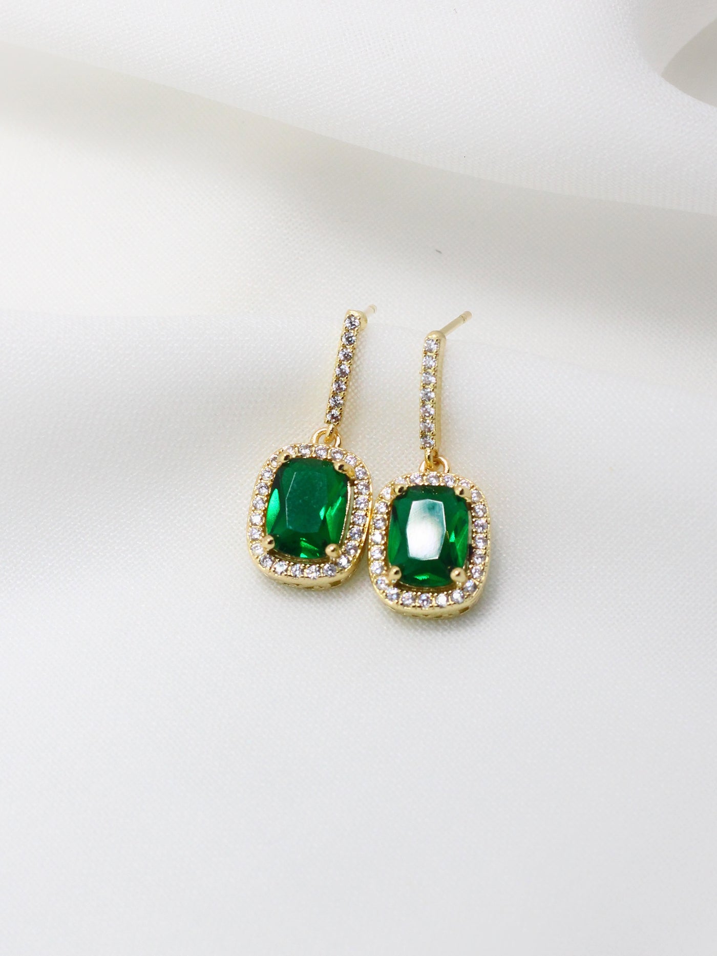 Square emerald store earrings